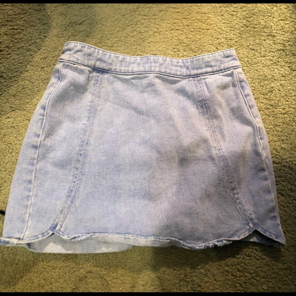 Kendall and Kylie denim skirt